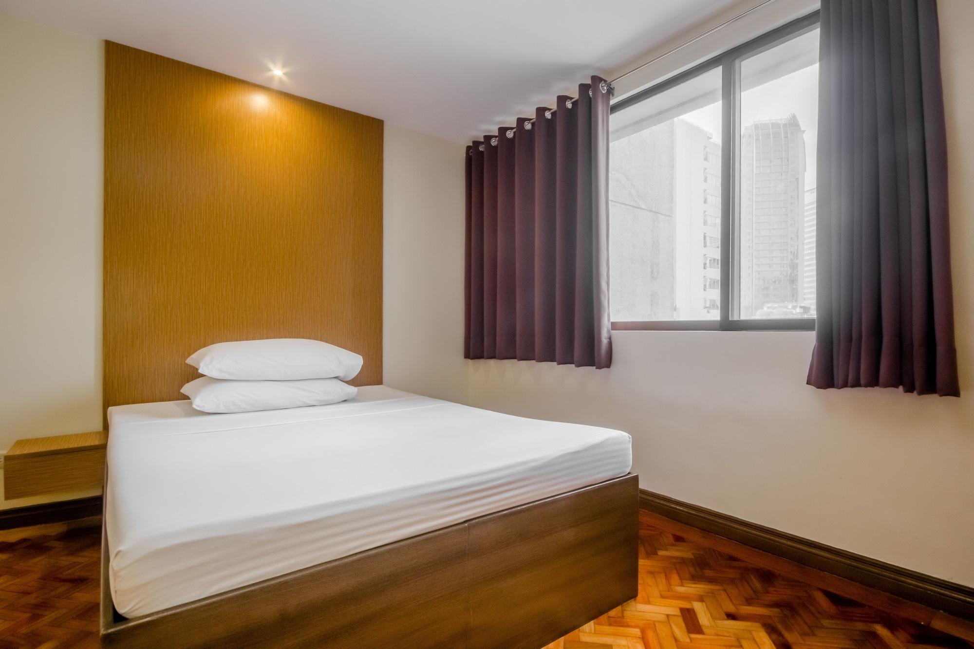 Salcedo Suites Makati City Exterior photo